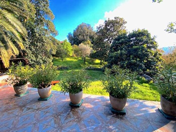 Casa con 6 locali in vendita in La Spezia