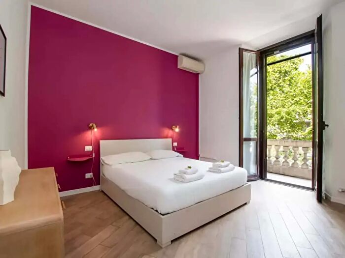 Appartamento monolocale in affitto in Via Piacenza, Milano