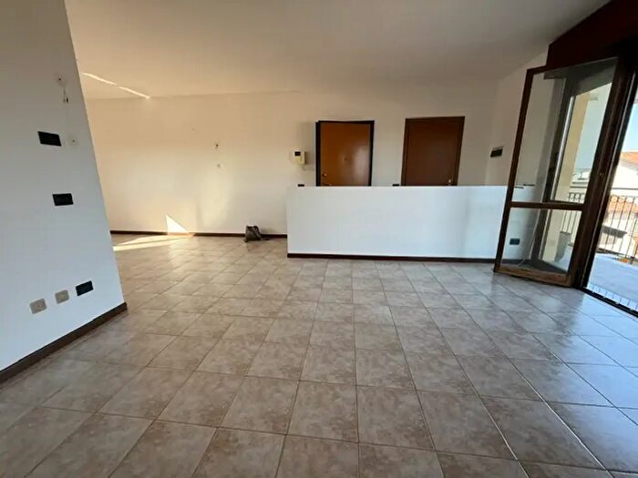 Appartamento trilocale in vendita in Vigevano
