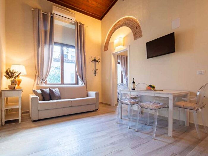 Appartamento bilocale in affitto in Via dei Calzaiuoli, Piazza della Repubblica, Firenze