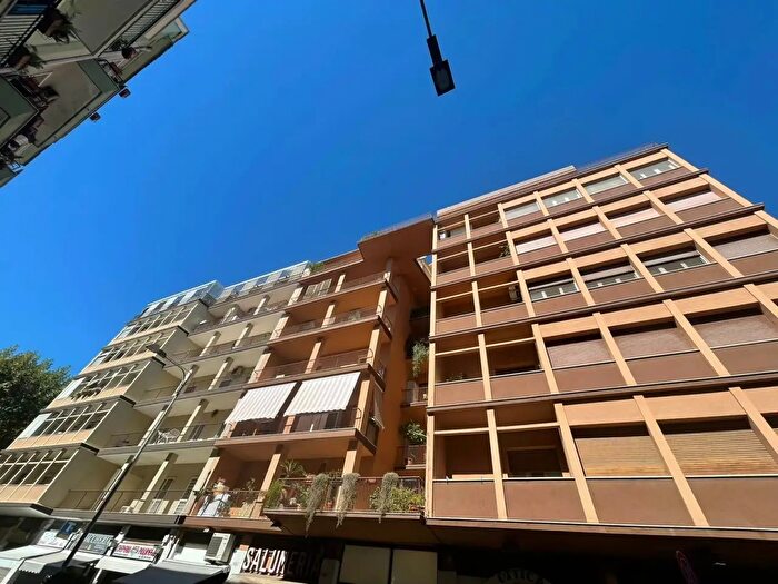 Appartamento trilocale in affitto in Bari