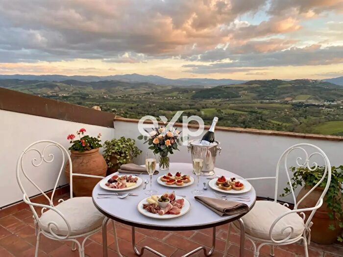 Casa con 7 locali in vendita in Caldana, Gavorrano