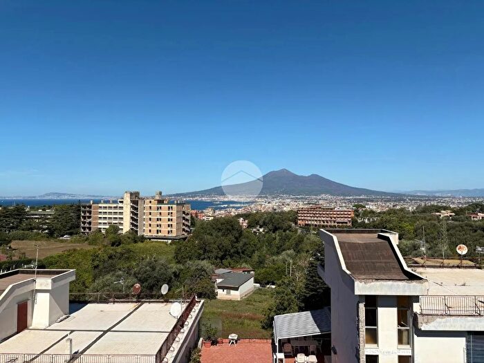 Appartamento trilocale in vendita in Via Nuova Eremitaggio, Castellammare Di Stabia