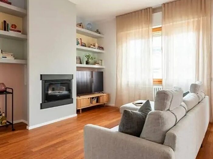Appartamento quadrilocale in vendita in Via Don Giovanni Minzoni, Milano