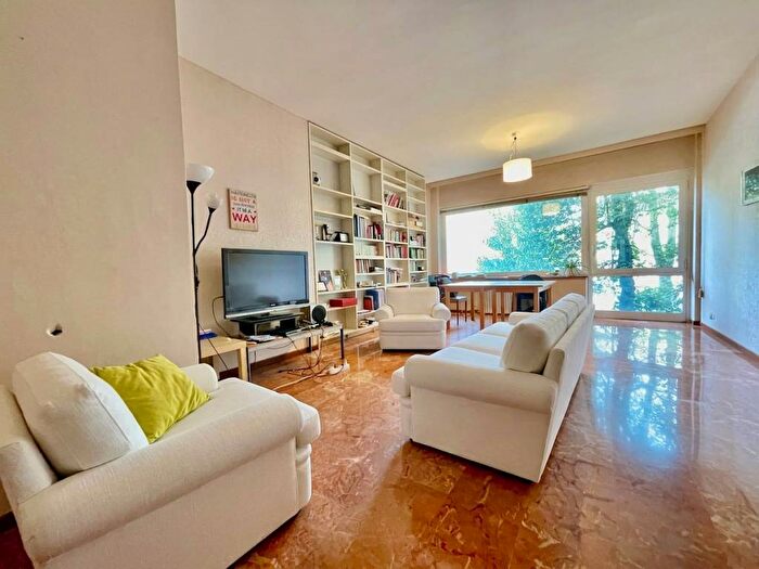 Appartamento con 6 locali in affitto in Santo Stefano, Bologna