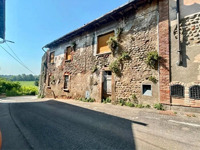 Appartamento trilocale in vendita in Via Marconi, Cividate Al Piano