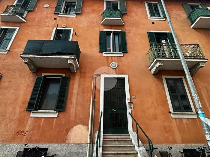 Appartamento trilocale in vendita in Via delle Crociate, San Giuliano Milanese