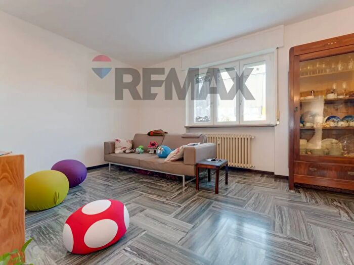 Appartamento quadrilocale in vendita in Via XXIV Maggio, Ponte San Pietro