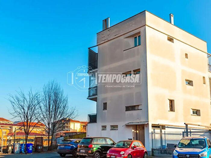 Appartamento trilocale in vendita in Via Robaldo, Moncalieri