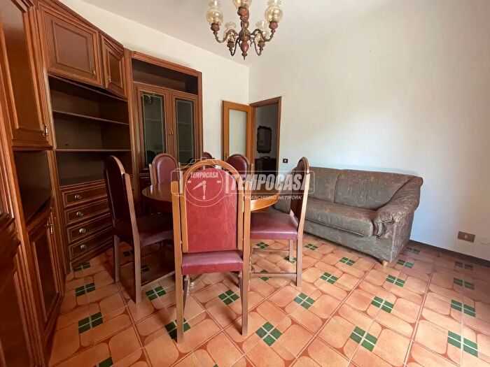 Appartamento trilocale in vendita in Modena