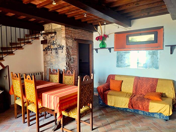 Casa con 6 locali in vendita in Via della Chiesa, Castiglione DOrcia