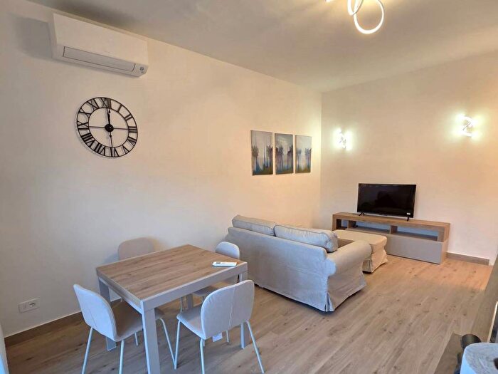 Appartamento trilocale in affitto in Via Fratelli Vigorelli, Milano Due, Segrate
