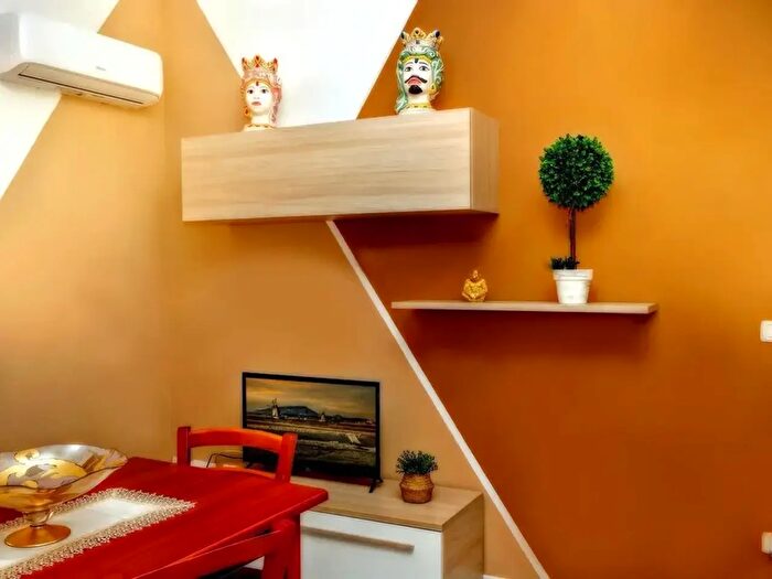 Appartamento trilocale in affitto in Mazara Del Vallo