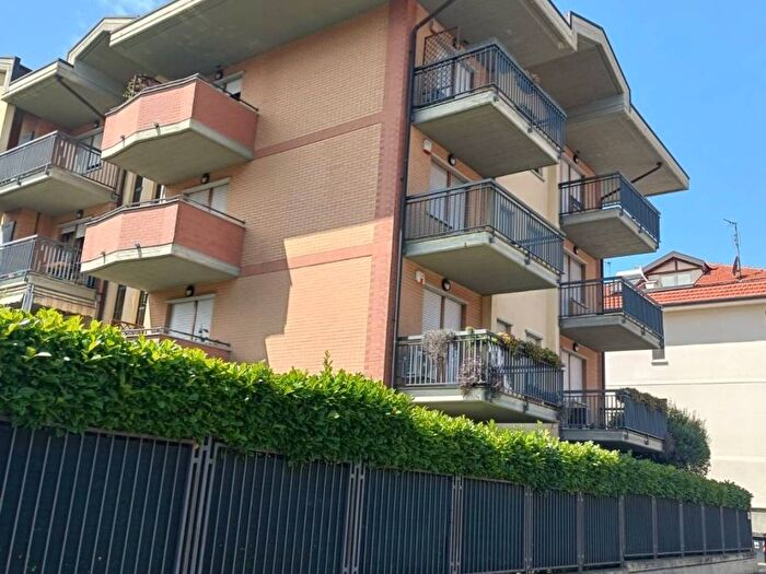 Appartamento quadrilocale in affitto in Via Latina, Centro, Grugliasco