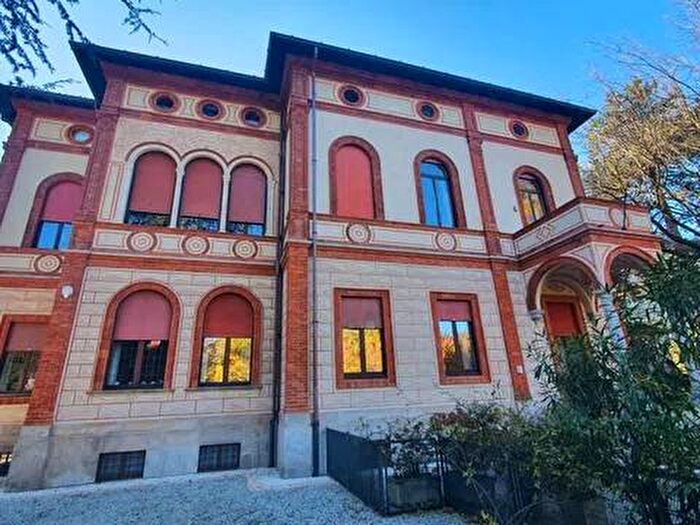 Appartamento quadrilocale in affitto in Viale Felice Cavallotti, Centro Storico, Como