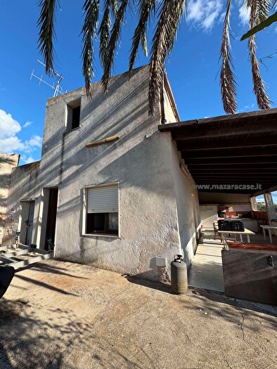 Casa con 6 locali in vendita in Mazara Del Vallo