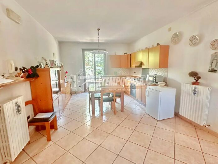 Appartamento trilocale in vendita in Contrada San Martino, Fermo