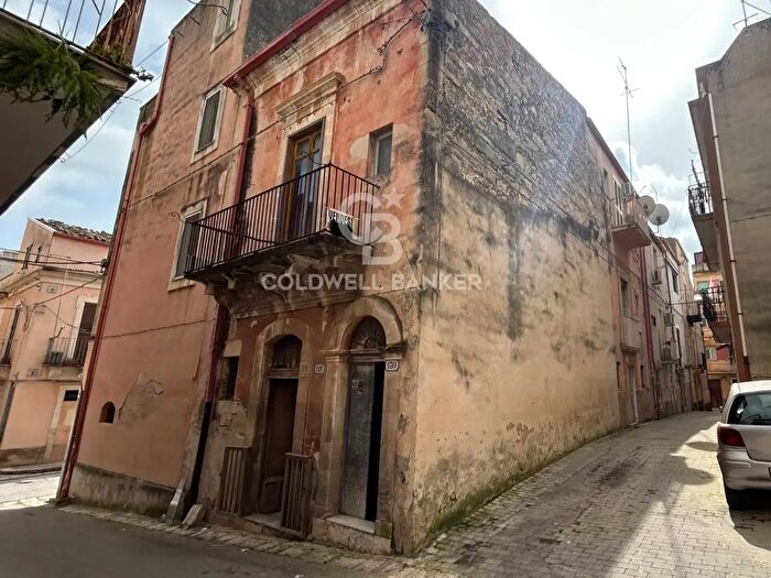 Casa con 5 locali in vendita in Carmelo Minardi, Ragusa