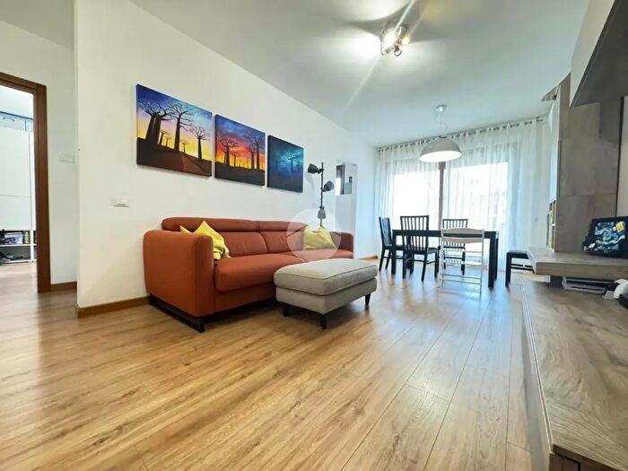 Appartamento quadrilocale in vendita in Via Generale Giuseppe Valle, Roma