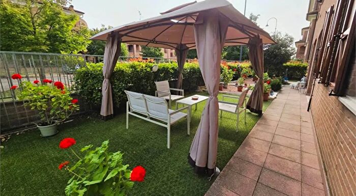 Appartamento con 5 locali in vendita in San Prospero Via Chiletti, San Prospero