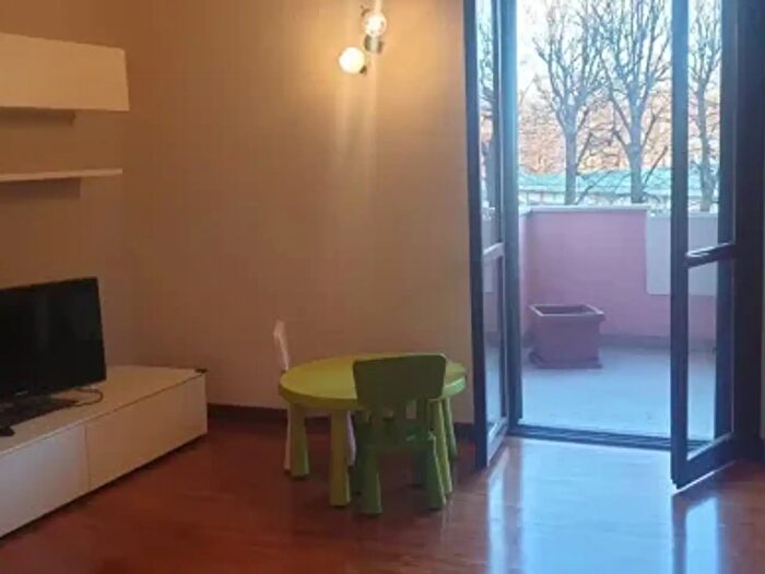 Appartamento trilocale in affitto in Via Lazzaro Spallanzani, Lissone