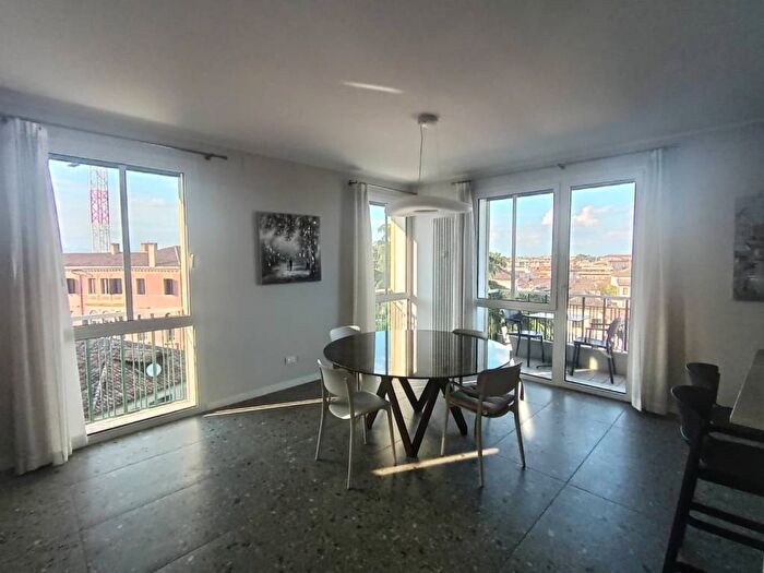 Casa quadrilocale in affitto in Piazza dei Signori, Treviso