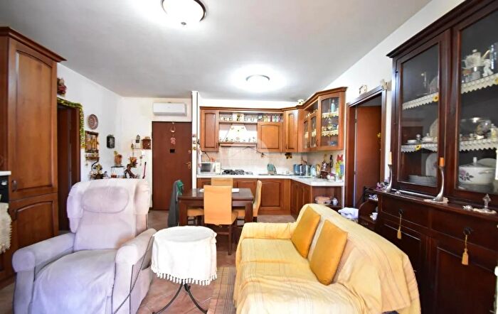 Appartamento trilocale in vendita in Via Benigno Zaccagnini, Fidenza