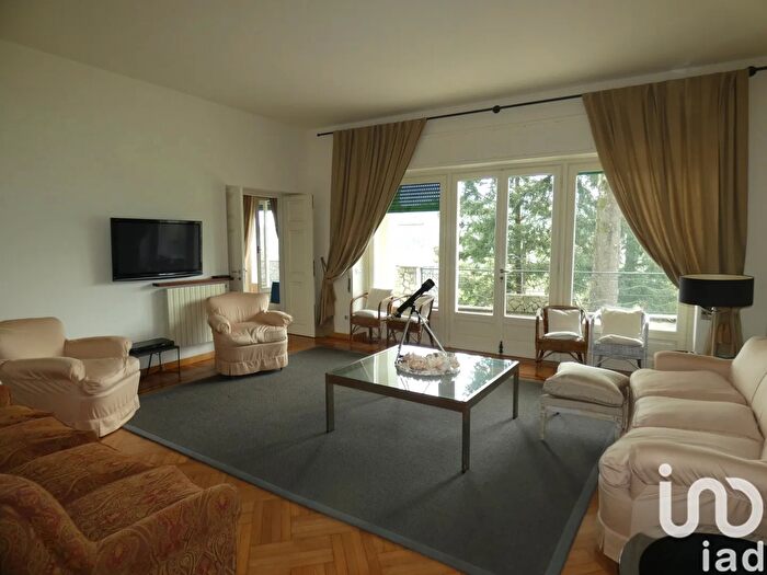 Casa con 10 locali in vendita in Via Marconi, Carro