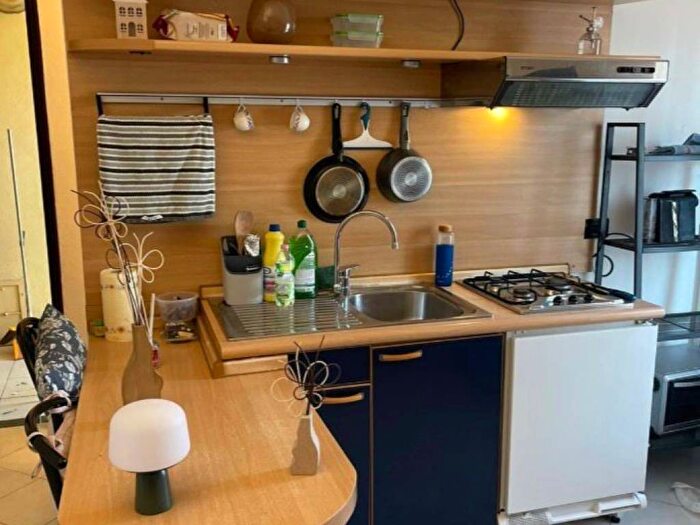 Appartamento monolocale in affitto in Corso di Porta Ticinese, Ticinese, Milano