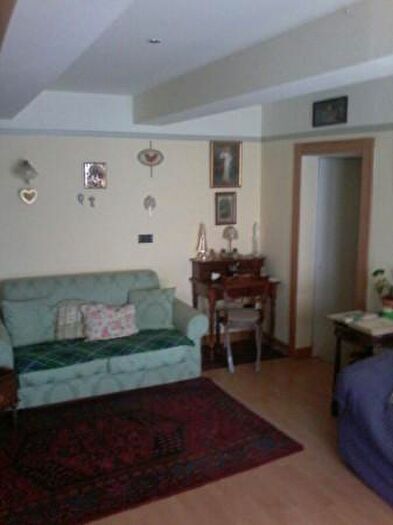 Appartamento con 5 locali in vendita in Montegrappa, Jesi