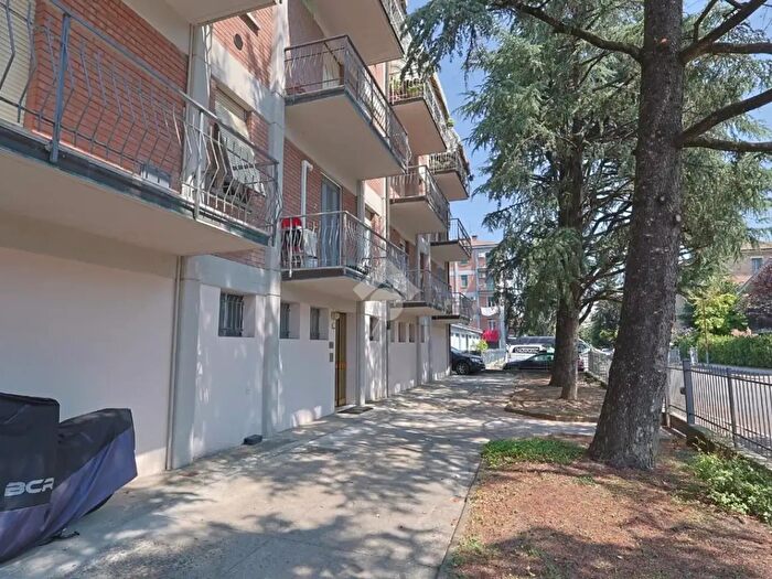 Appartamento quadrilocale in vendita in Via Giovanni Battista Viotti, Reggio nell'Emilia