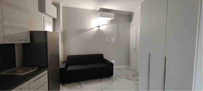 Appartamento monolocale in affitto in Via Ippolito Nievo, Ospedale Volturno, Parma
