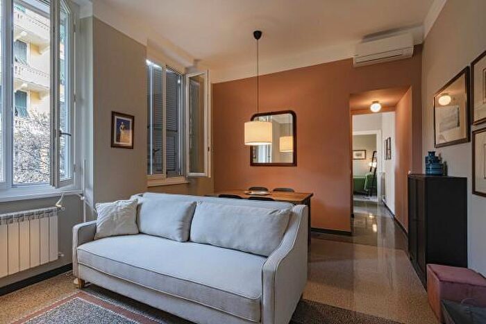 Appartamento trilocale in affitto in Piazza San Bernardo, Santa Margherita Ligure