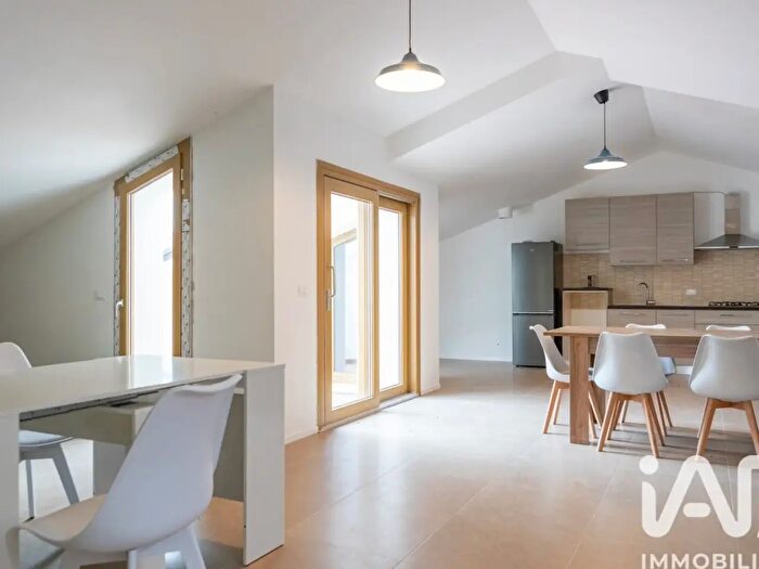 Appartamento quadrilocale in vendita in Via Molino Vecchio, Potenza Picena