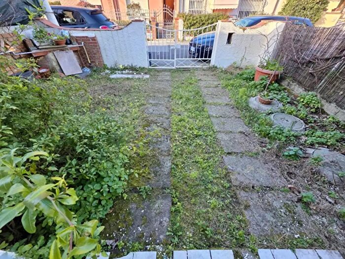 Casa bilocale in vendita in Viareggio