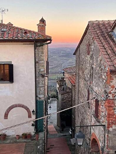 Appartamento trilocale in affitto in Centro, Civitella in Val di Chiana