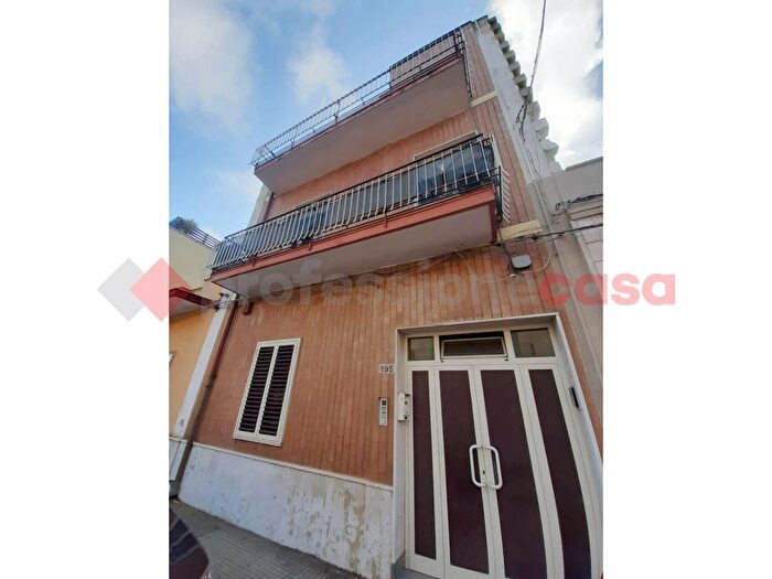 Casa con 5 locali in vendita in Via Romolo Snc, Brindisi