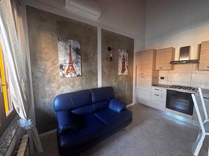 Appartamento bilocale in affitto in Via Alessandro Manzoni, Centro, Treviolo