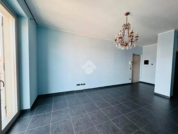 Appartamento trilocale in affitto in Via Montalcini, Rivoli