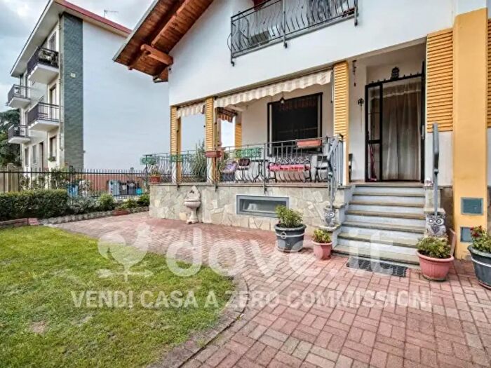 Casa con 5 locali in vendita in Via Galileo Galilei, Beinasco
