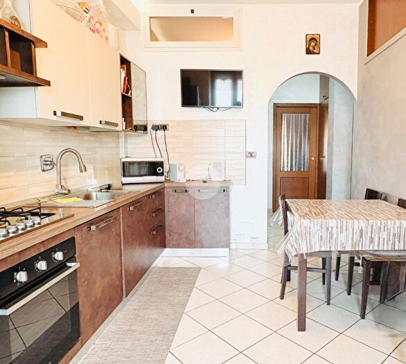 Appartamento bilocale in vendita in Via Bonzo, Torino