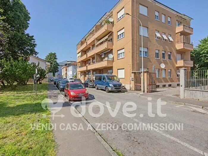 Appartamento bilocale in vendita in Via Domenico Cimarosa, Legnano