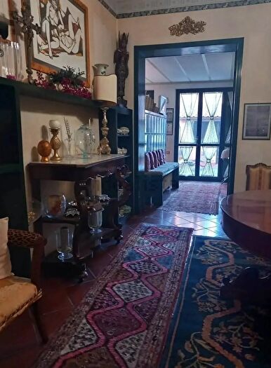 Casa con 7 locali in vendita in Pisa