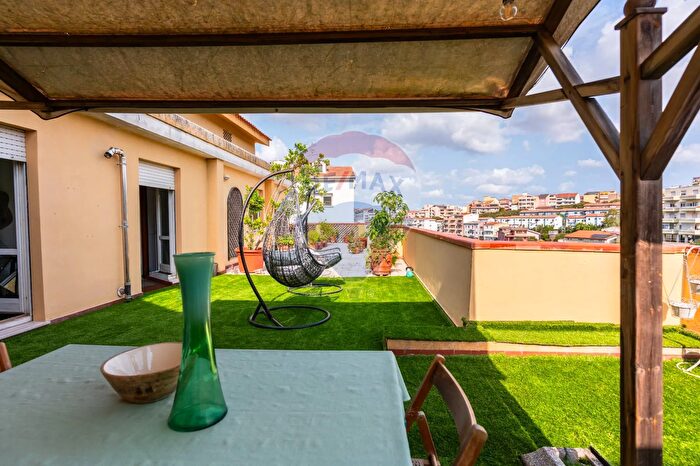 Appartamento quadrilocale in vendita in Via Carso a B, Sassari