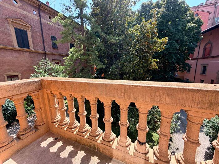 Appartamento quadrilocale in affitto in Centro Storico, Bologna
