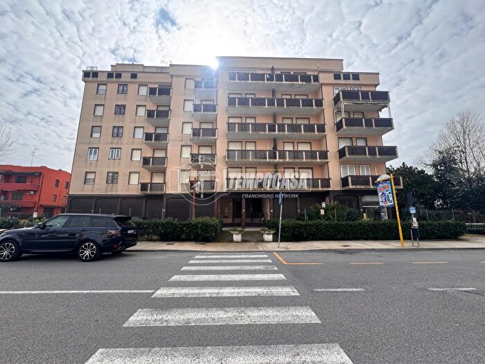 Appartamento trilocale in vendita in Viale degli Scacchi Lido di Pomposa, Comacchio