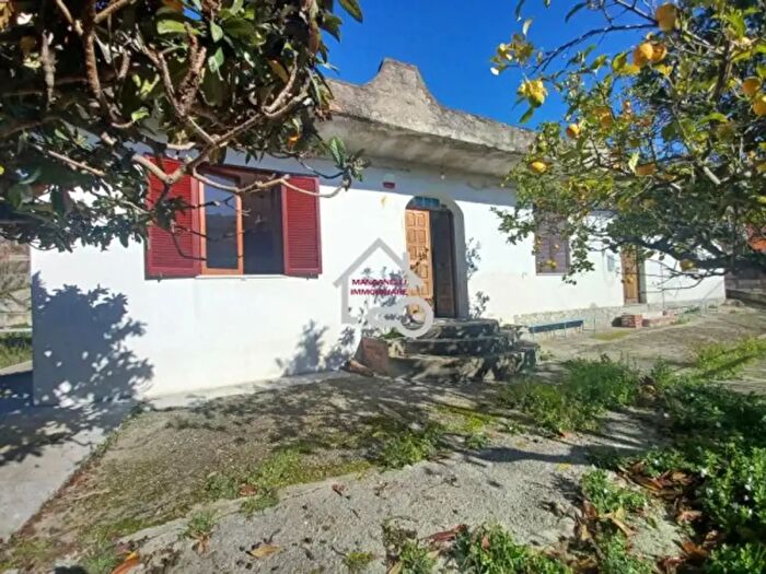 Casa con 6 locali in vendita in Via Cannamela, Agropoli