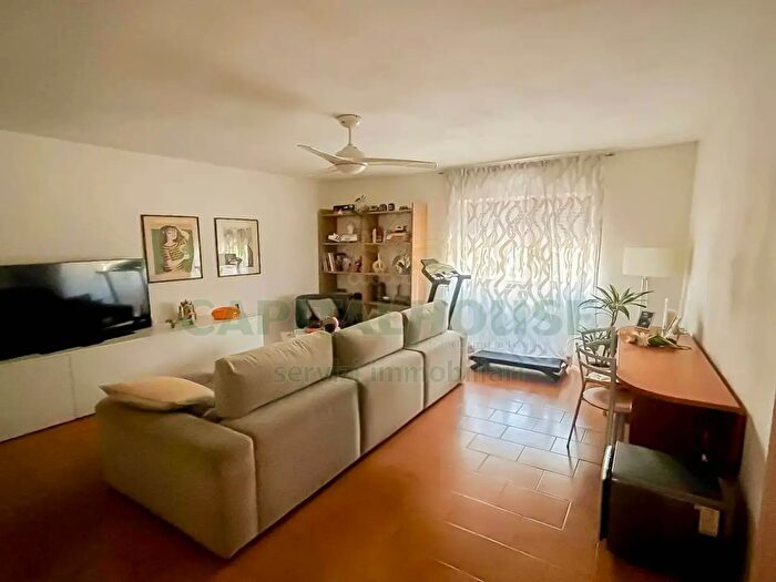 Appartamento trilocale in vendita in Via S Allende, Locate Di Triulzi