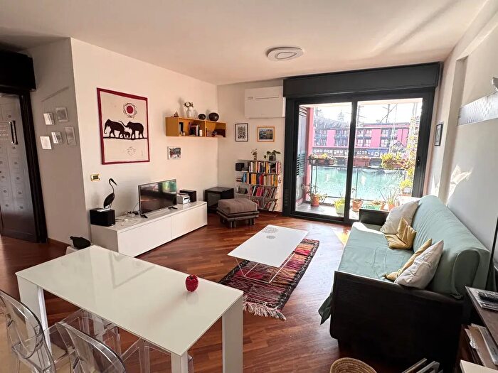 Appartamento trilocale in vendita in Ponte Molo Morosini, Genova