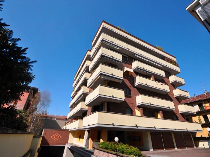 Appartamento bilocale in affitto in Via dei Mille, Centro Stazione, Novara